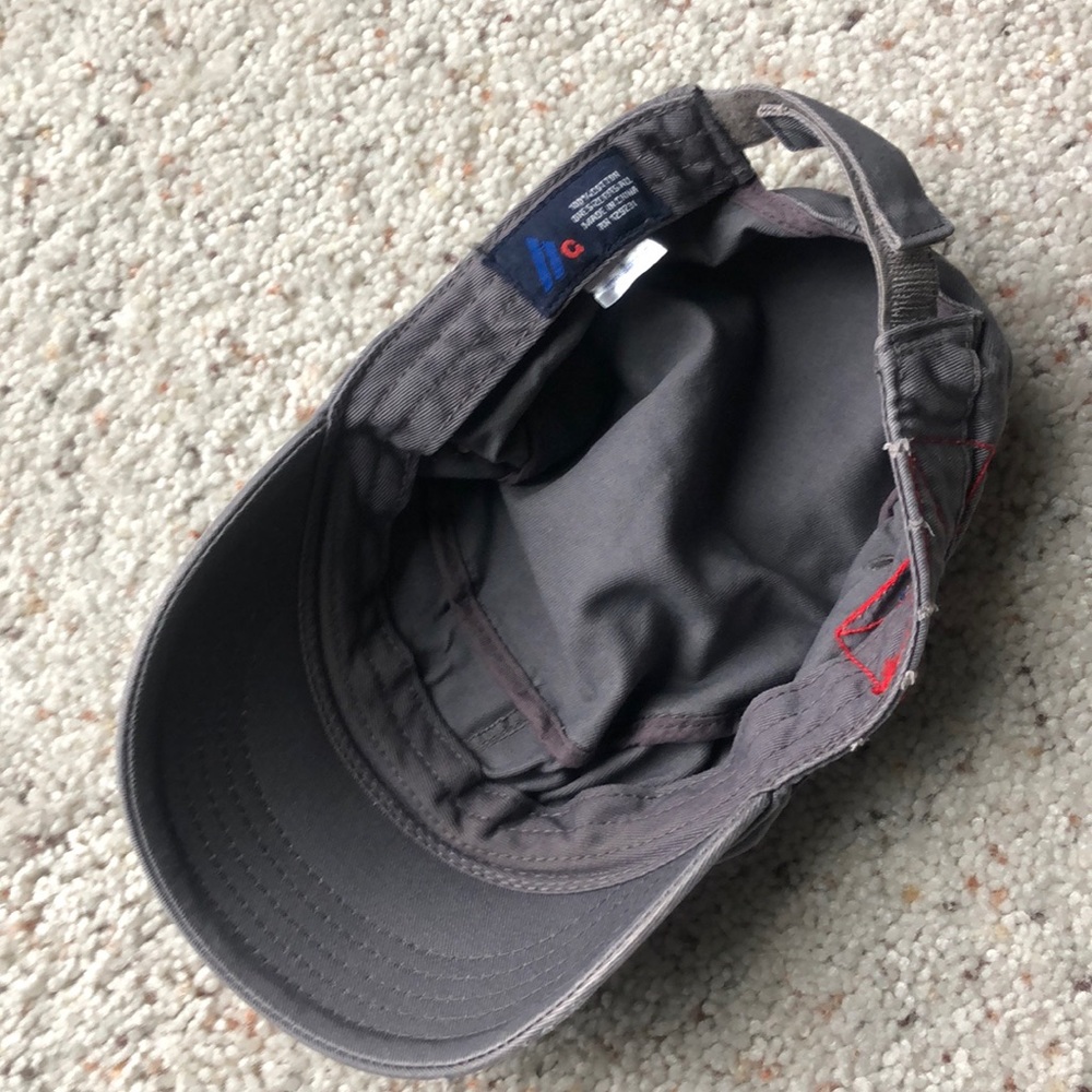 Hat - Picture 3 of 5